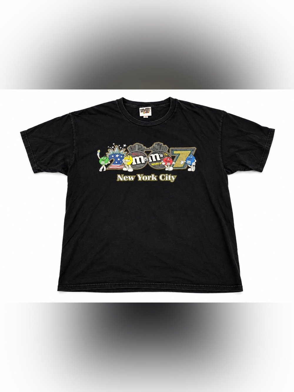 Vintage 2007 M&M's World New York City graphic tee New York City Graphic Tee in